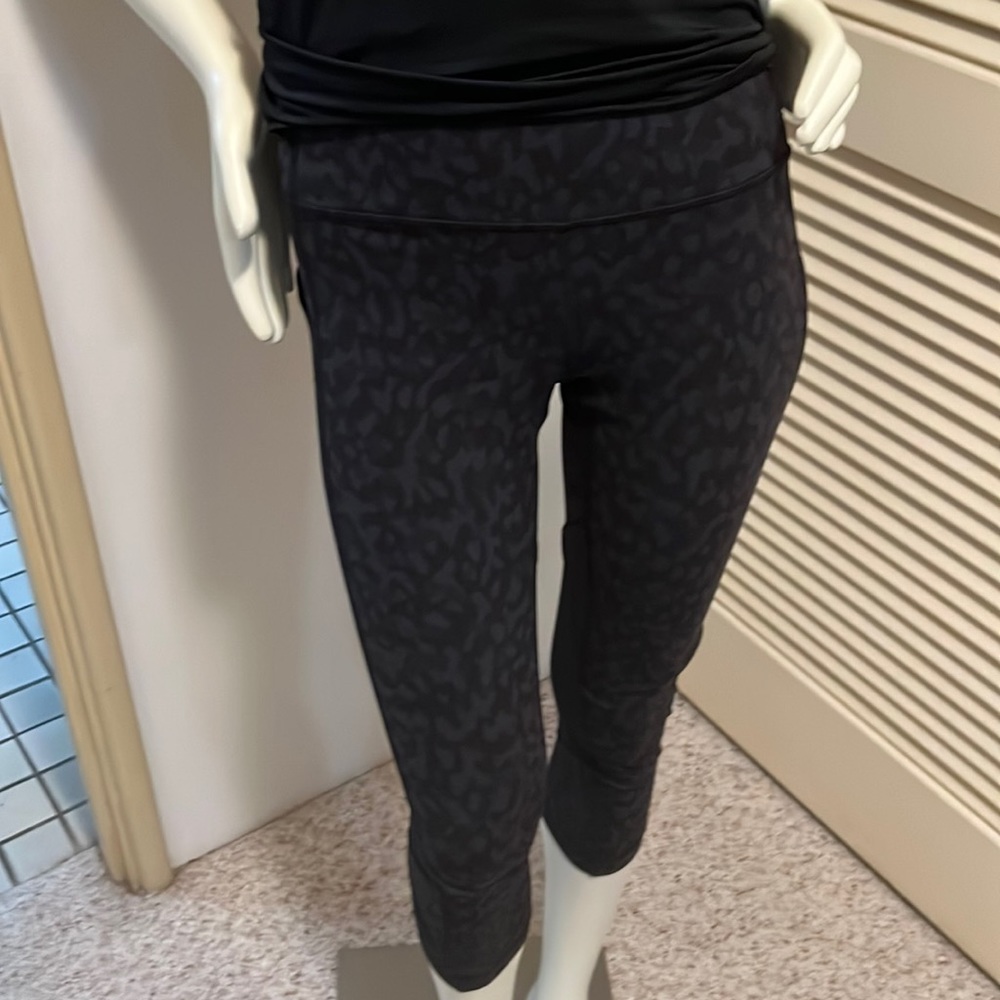 Lululemon Pace Rival